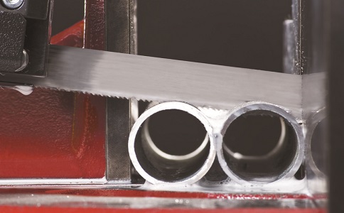 宿迁锯切金属材料时出现卡带锯条原因以及处理方法？